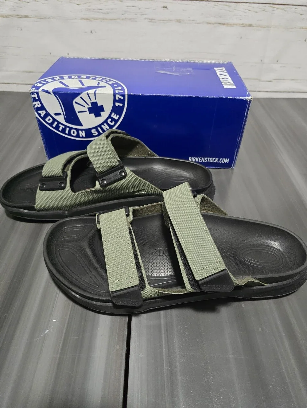 $140 BIRKENSTOCK FUTURA KHAKI ATACAMA MENS SIZE 13 NEW IN BOX BIRKO-FLOR 1022616